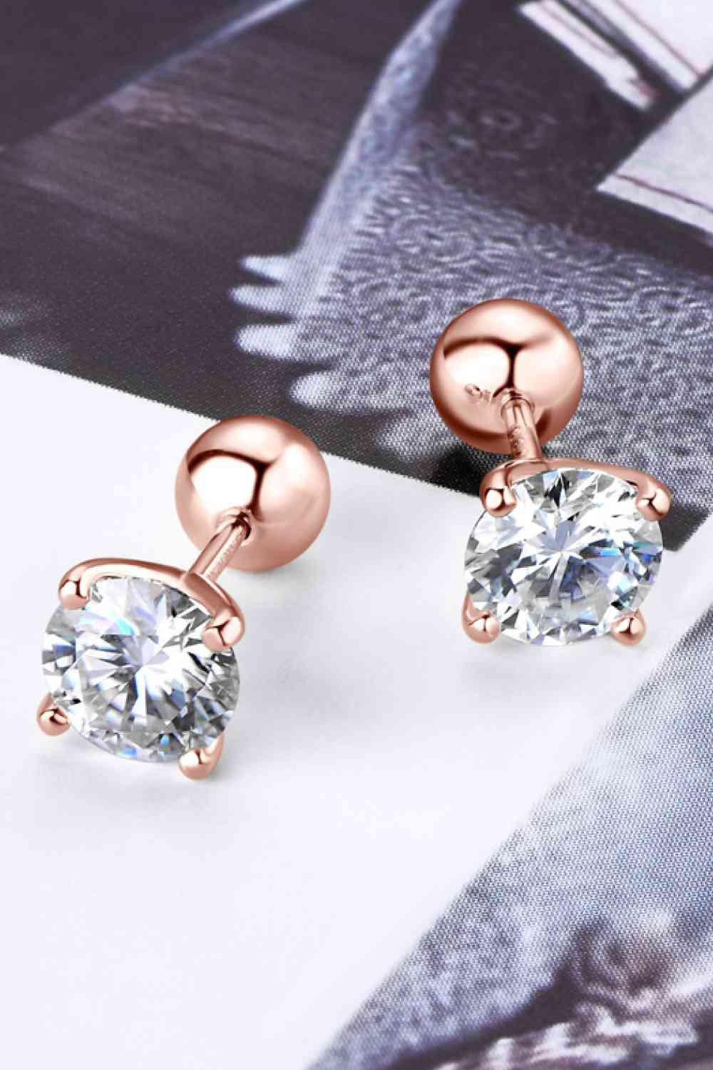 Perfect Stud 2 Carat Moissanite 925 Sterling Silver Stud Earrings