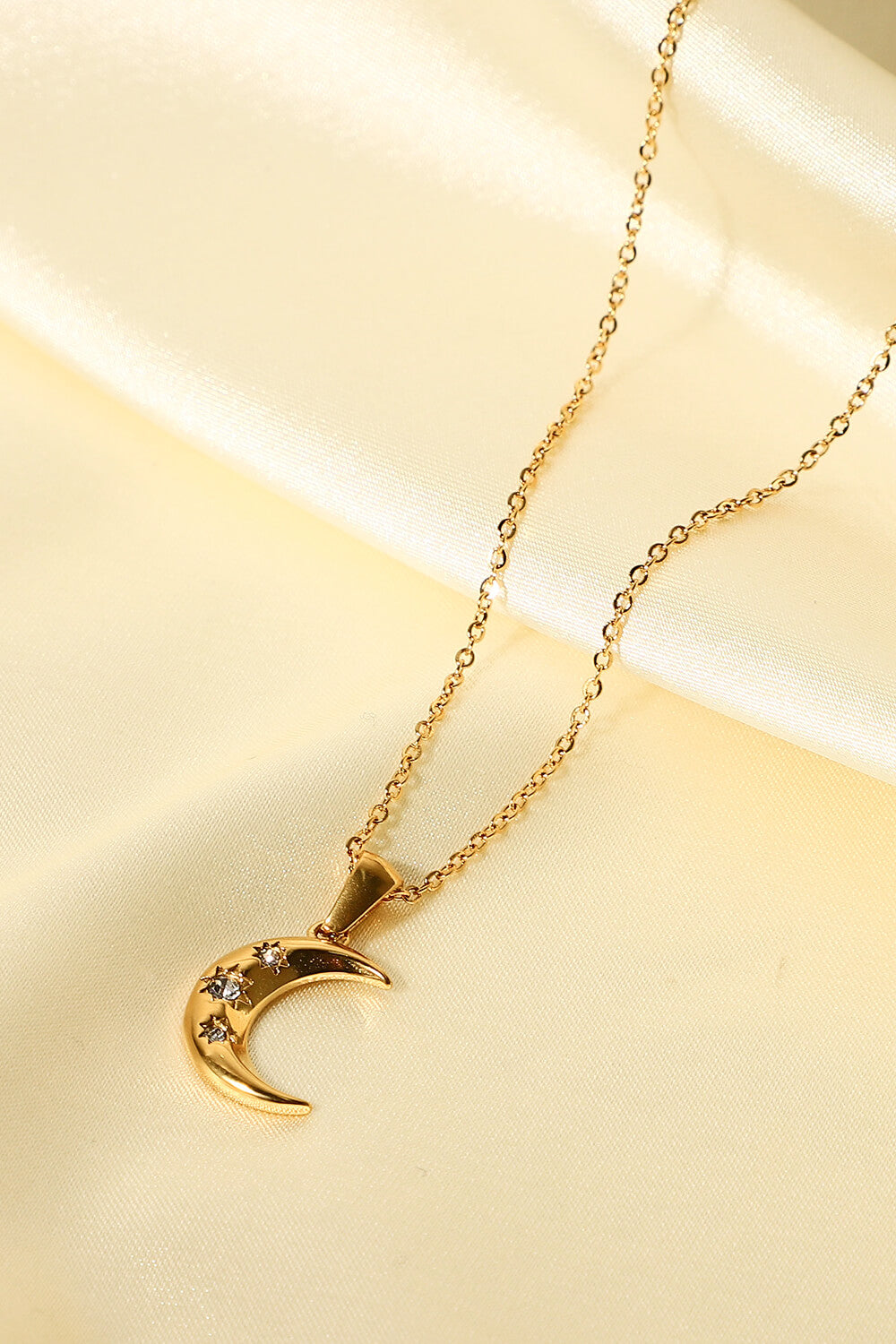 Moon Pendant 18K Gold Plated Inlaid Zircon Necklace