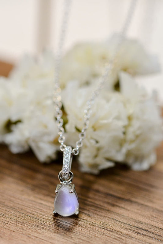 Moonstone Teardrop Pendant 925 Sterling Silver Necklace