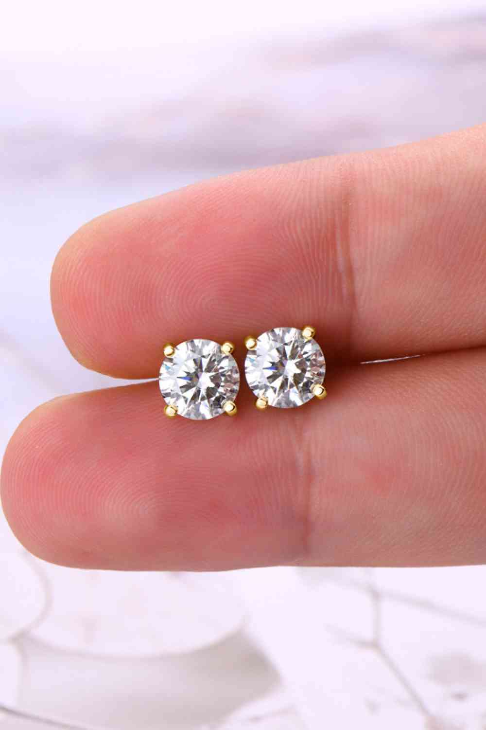 Perfect Stud 2 Carat Moissanite 925 Sterling Silver Stud Earrings